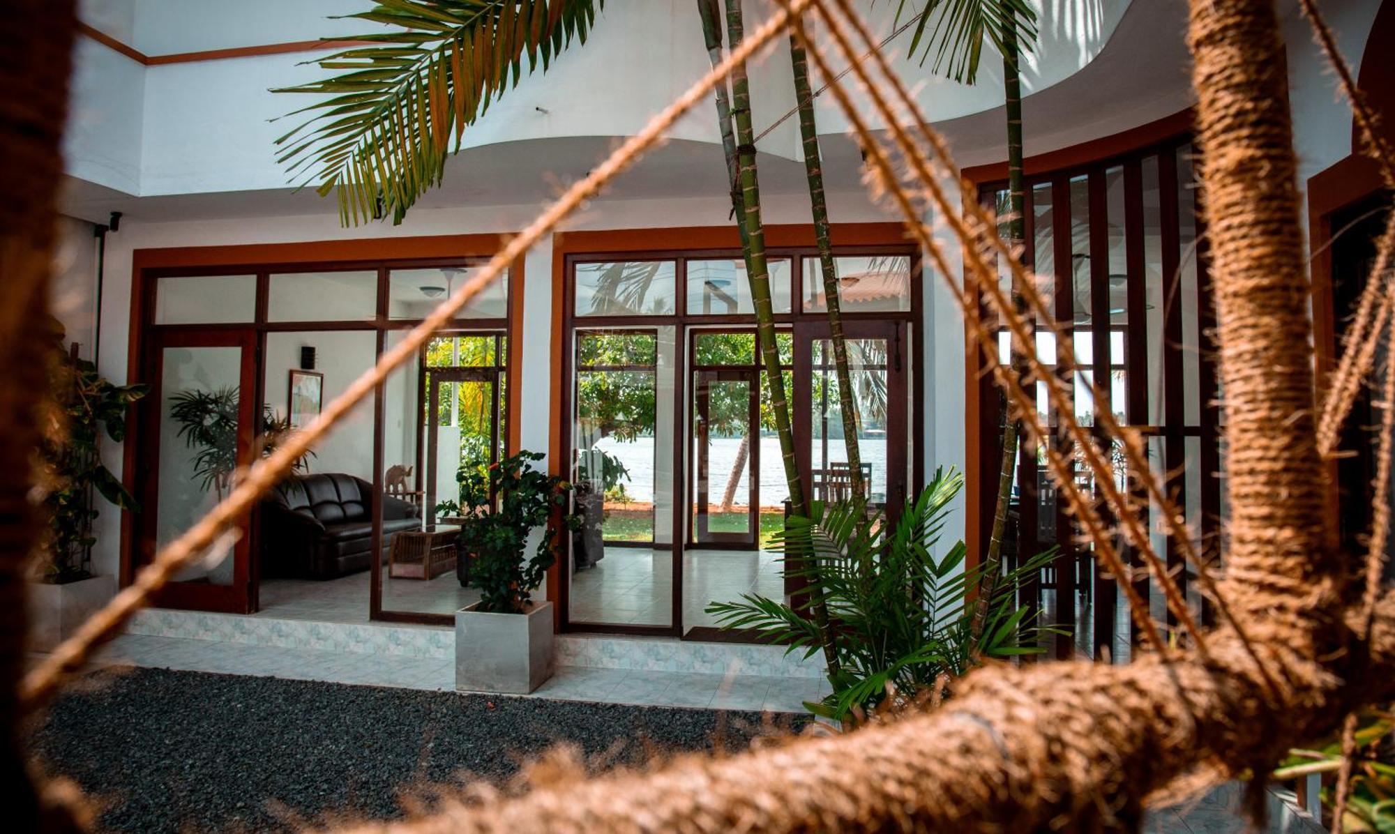 Riverside Inn Fuji Bentota Extérieur photo
